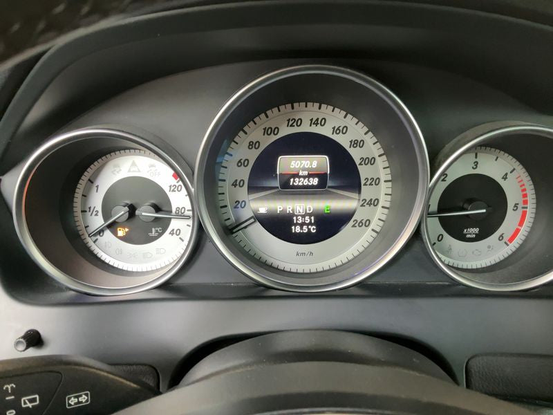 Mercedes-Benz C-Klasse C 220 CDI T BlueEfficiency Avantgarde 2013 – снимка 19