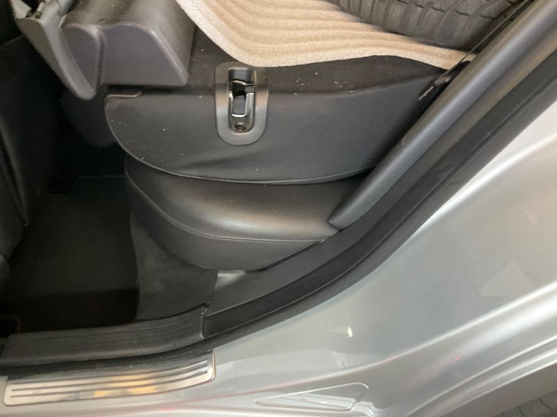 Mercedes-Benz C-Klasse C 220 CDI T BlueEfficiency Avantgarde 2013 – снимка 29