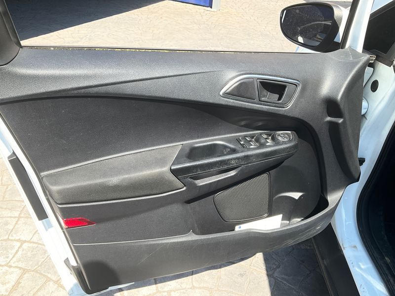 Ford B-Max 1.0 EcoBoost Business 2014 – снимка 26
