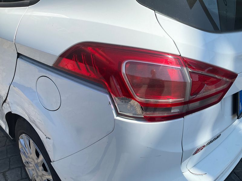 Ford B-Max 1.0 EcoBoost Business 2014 – снимка 36
