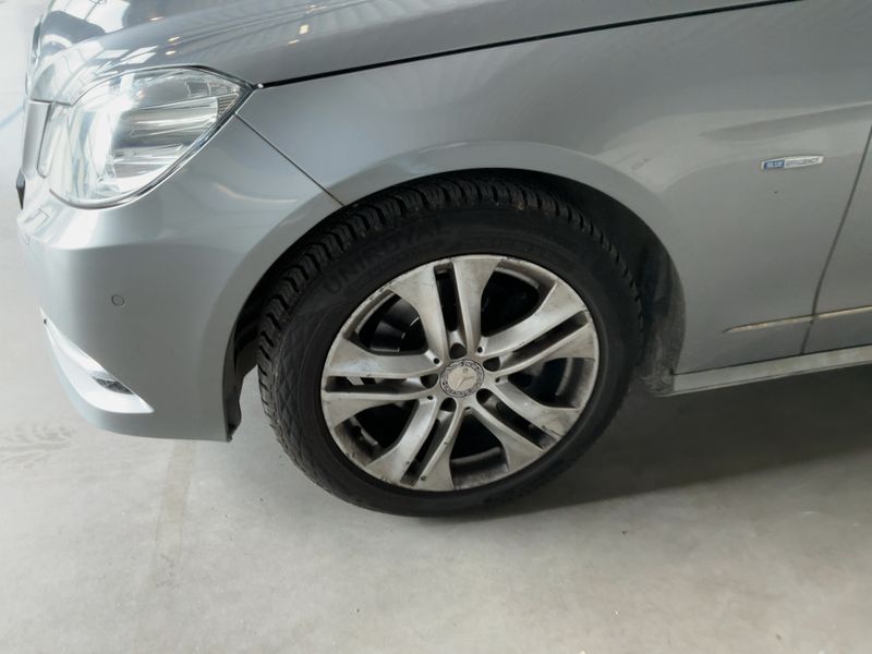 Mercedes-Benz E-Klasse E 220 CDI T BlueEfficiency Avantgarde 2011 – снимка 17