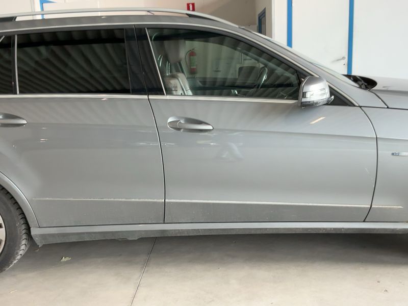 Mercedes-Benz E-Klasse E 220 CDI T BlueEfficiency Avantgarde 2011 – снимка 7