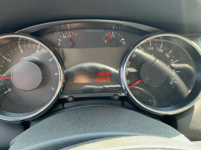 Peugeot 5008 1.6 Active 2014 – снимка 18