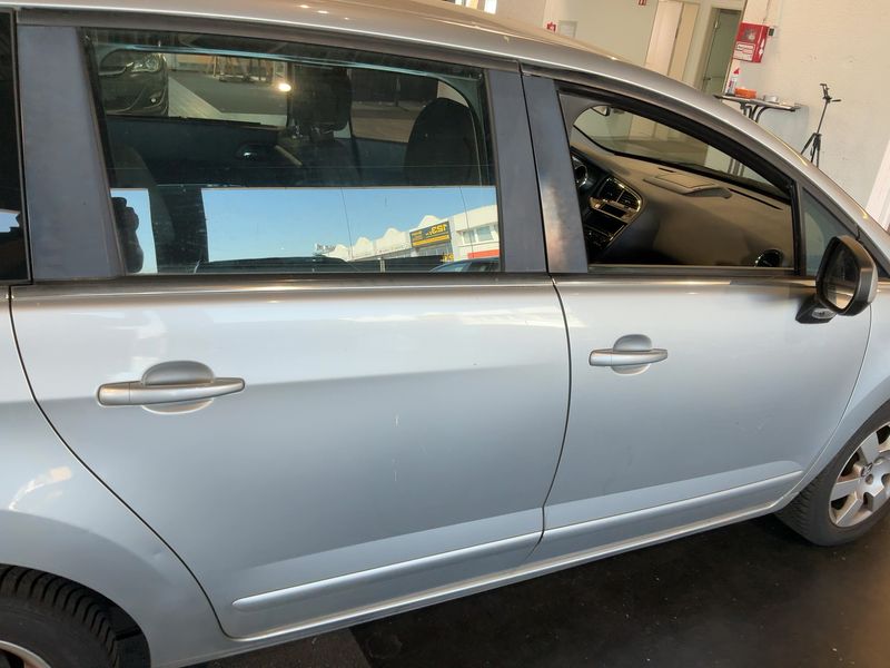 Peugeot 5008 1.6 Active 2014 – снимка 10