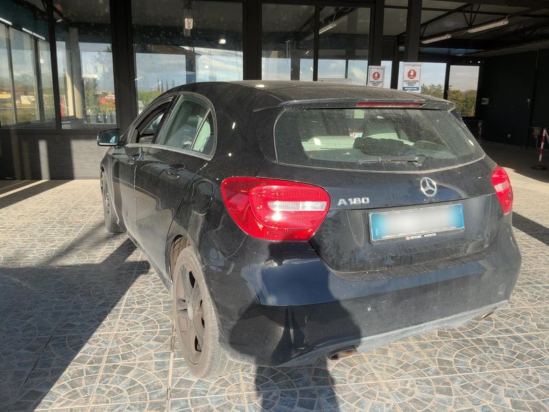 Mercedes-Benz A-Klasse A 180 BlueEfficiency Urban 2013 – снимка 6