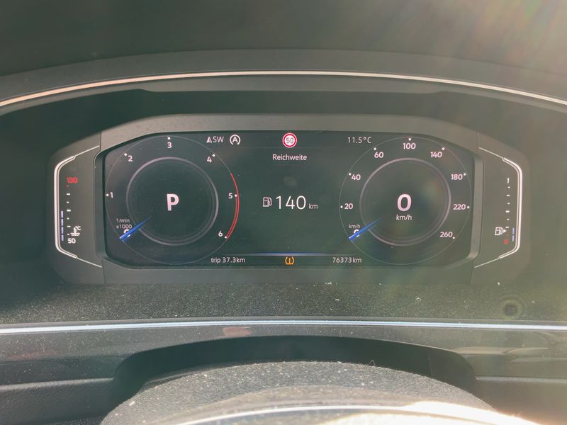 Volkswagen Tiguan 2.0 TDI Highline BlueMotion Tech 2019 – снимка 18