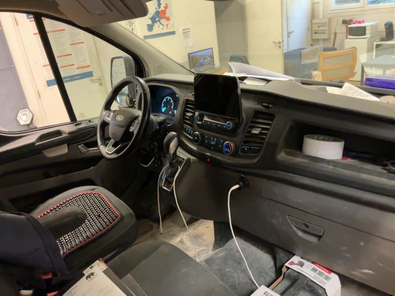 Ford Transit Custom 2.0 TDCi L2 Limited 2021 – снимка 17