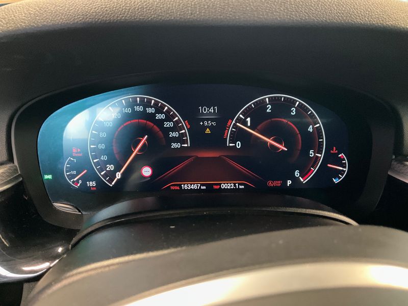 BMW 5er 530d xDrive M Sport 2019 – снимка 19