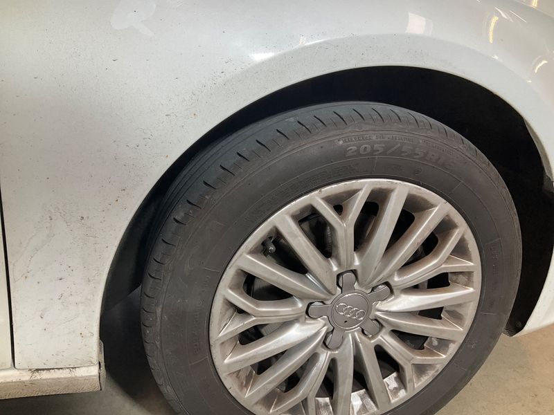 Audi A3 Sportback 2.0 TDI quattro Ambiente 2014 – снимка 23