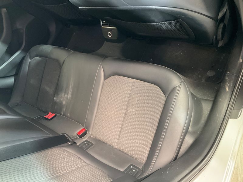 Audi A3 Sportback 2.0 TDI quattro Ambiente 2014 – снимка 45