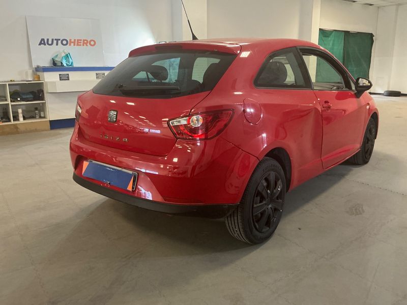 Seat Ibiza 1.2 TDI Reference 2011 – снимка 2