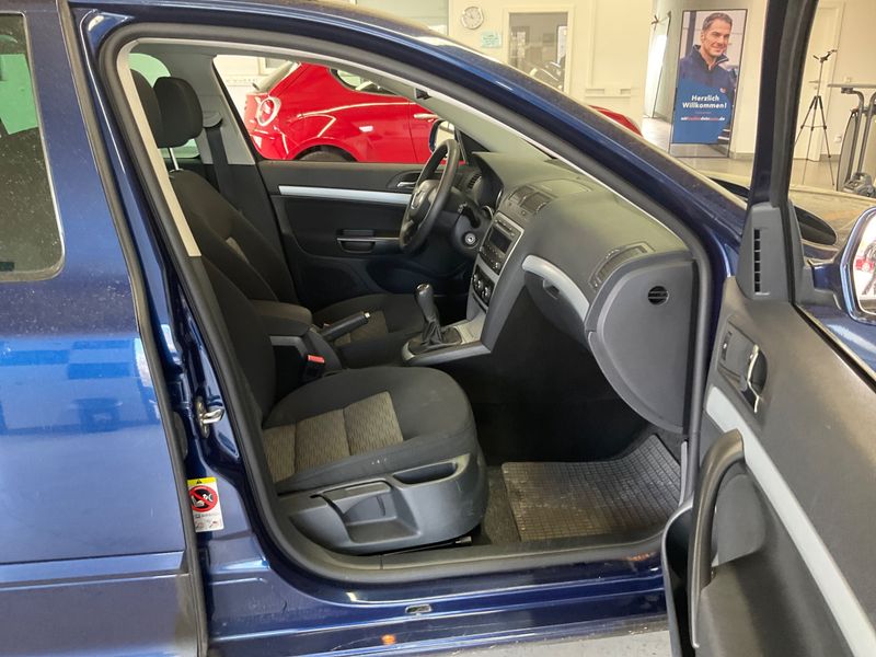 Skoda Octavia 1.4 TSI Ambiente 2009 – снимка 3