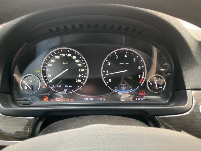 BMW 5er ActiveHybrid5 Exclusive 2012 – снимка 18