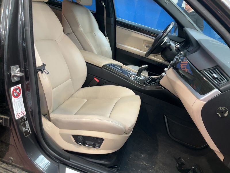 BMW 5er ActiveHybrid5 Exclusive 2012 – снимка 16