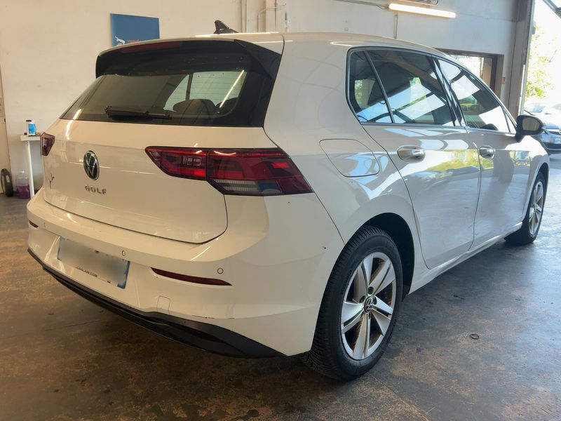 Volkswagen Golf VIII 2.0 TDI Life 1st 2020 – снимка 8
