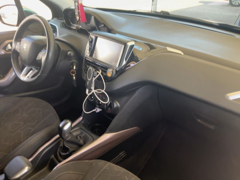 Peugeot 2008 1.6 Blue-HDi Style 2016 – снимка 16