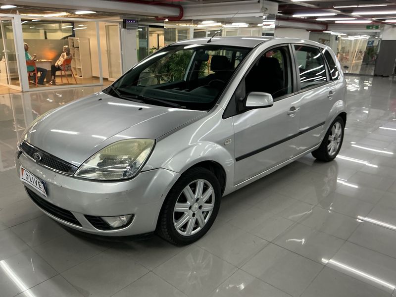 Ford Fiesta 1.25 Trend/Zetec 2005 – снимка 1