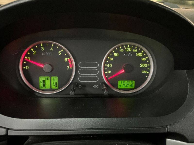 Ford Fiesta 1.25 Trend/Zetec 2005 – снимка 4