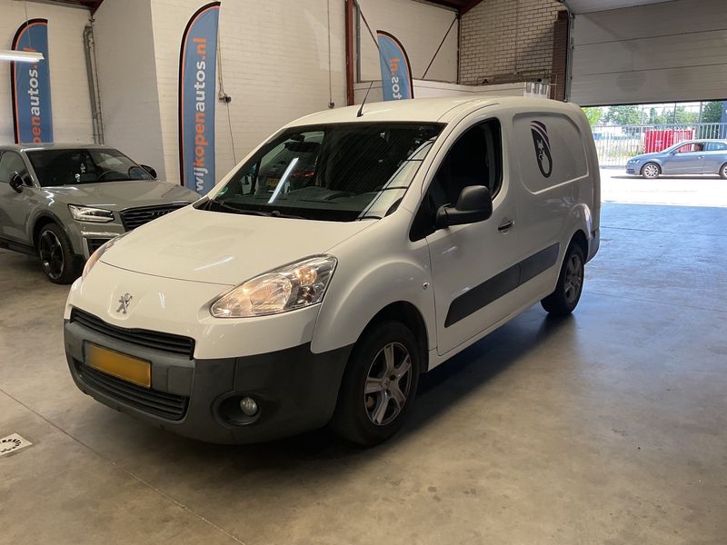 Peugeot Partner 1.6 HDi L2 Komfort 2013 – снимка 1