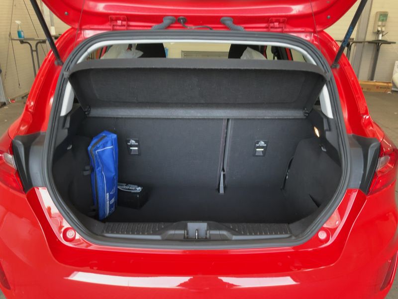Ford Fiesta 1.5 TDCi Trend 2018 – снимка 16