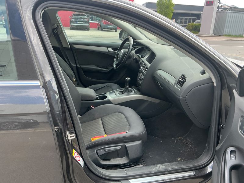 Audi A4 1.8 TFSI Ambiente 2009 – снимка 3