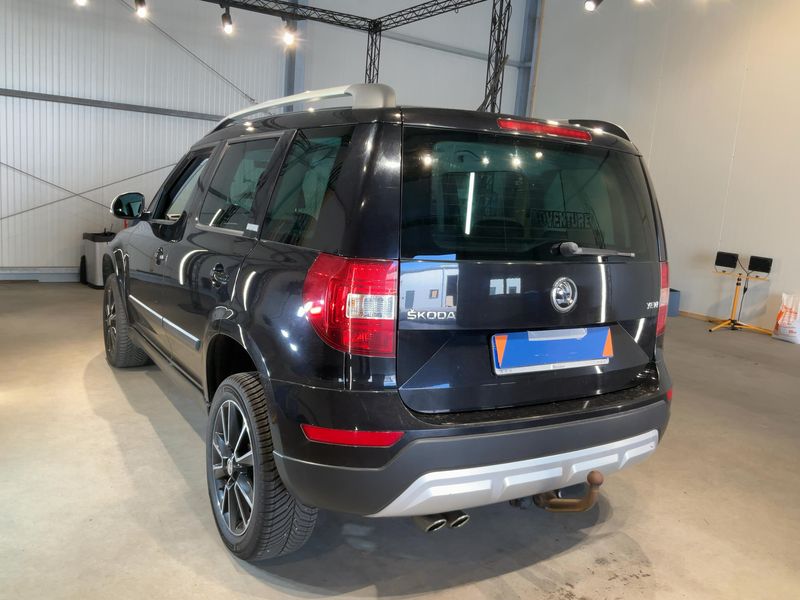 Skoda Yeti 2.0 TDI Ambition Outdoor 2015 – снимка 6