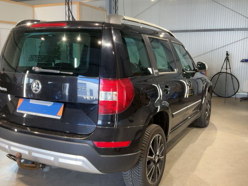 Skoda Yeti 2.0 TDI Ambition Outdoor 2015 – снимка 8