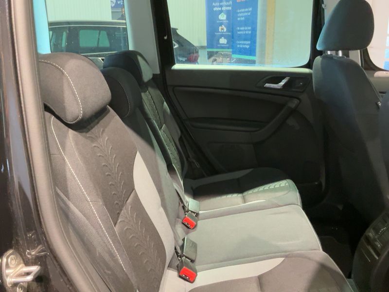 Skoda Yeti 2.0 TDI Ambition Outdoor 2015 – снимка 19