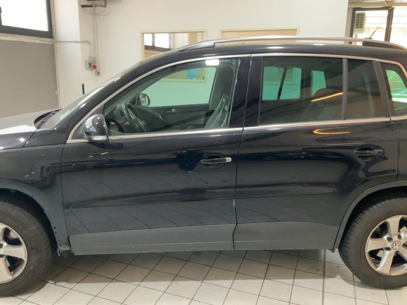 Volkswagen Tiguan 2.0 TDI Sport & Style 4Motion 2008 – снимка 4