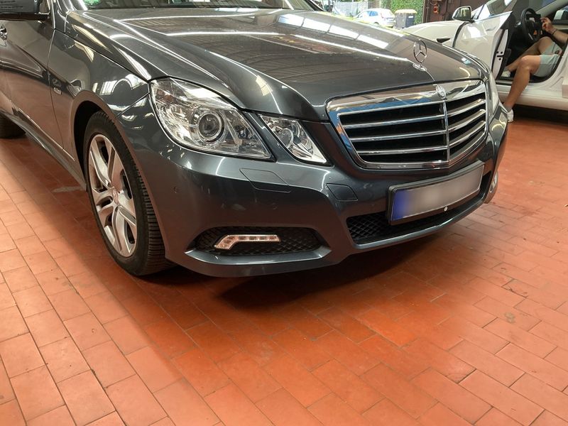Mercedes-Benz E-Klasse E 350 CGI BlueEfficiency Avantgarde 2010 – снимка 33