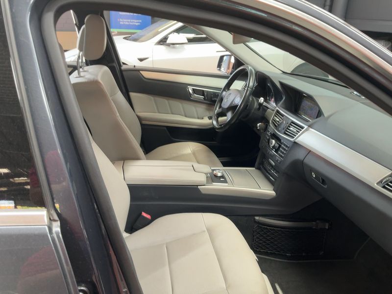 Mercedes-Benz E-Klasse E 350 CGI BlueEfficiency Avantgarde 2010 – снимка 16