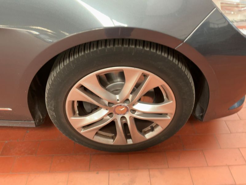 Mercedes-Benz E-Klasse E 350 CGI BlueEfficiency Avantgarde 2010 – снимка 11