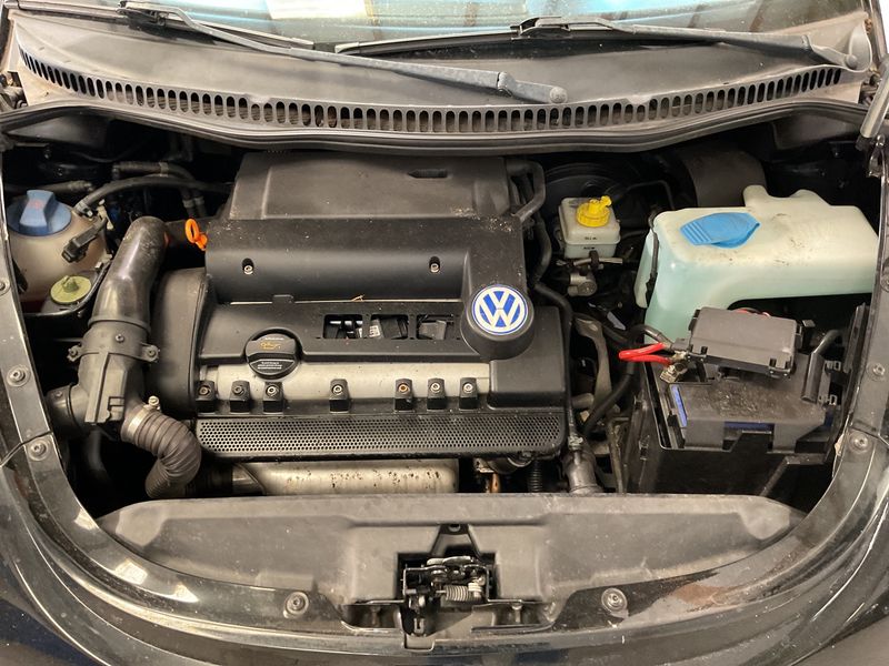 Volkswagen New Beetle 1.4 2003 – снимка 5