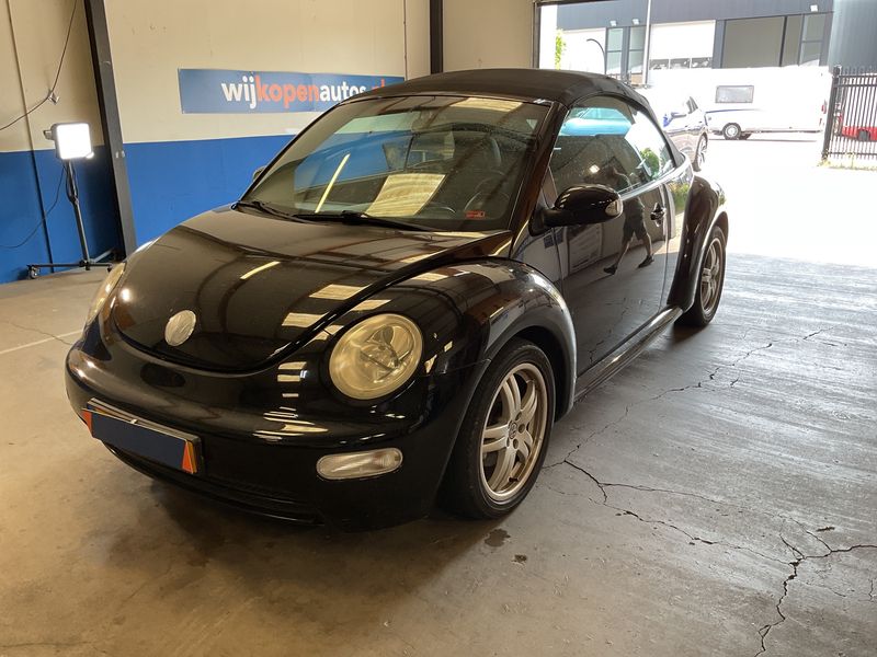 Volkswagen New Beetle 1.4 2003 – снимка 1