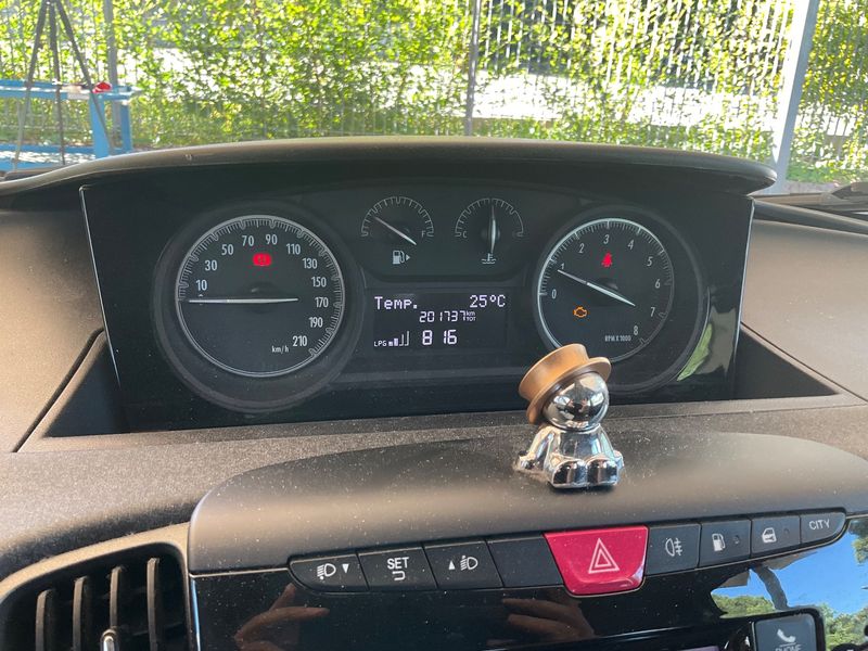 Lancia Ypsilon 1.2 LPG Elefantino Blu 2019 – снимка 18