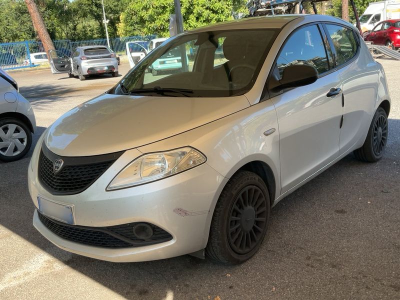 Lancia Ypsilon 1.2 LPG Elefantino Blu 2019 – снимка 1