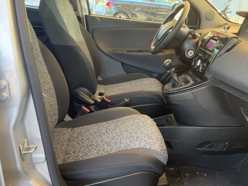 Lancia Ypsilon 1.2 LPG Elefantino Blu 2019 – снимка 16