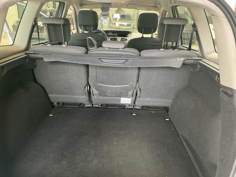 Renault Grand Scenic 1.5 dCi Expression 2013 – снимка 33