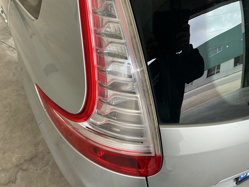 Renault Grand Scenic 1.5 dCi Expression 2013 – снимка 47