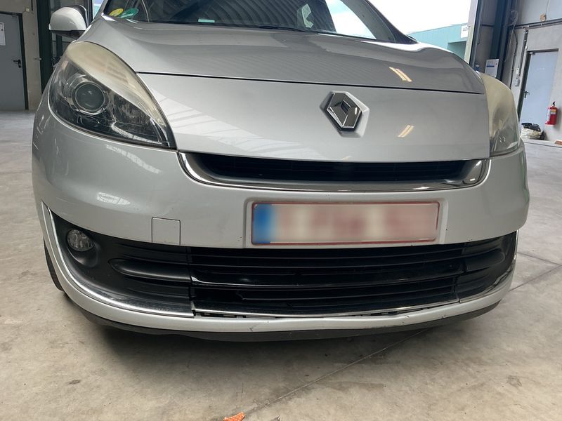 Renault Grand Scenic 1.5 dCi Expression 2013 – снимка 49