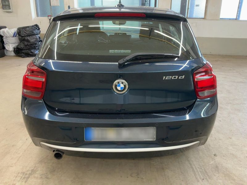 BMW 1er 120d 2012 – снимка 7