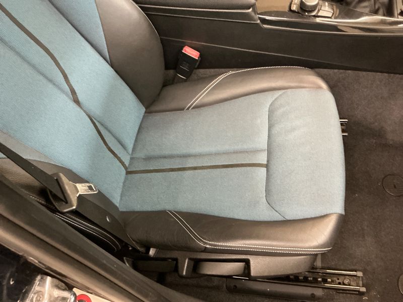 BMW 1er 120d 2012 – снимка 29