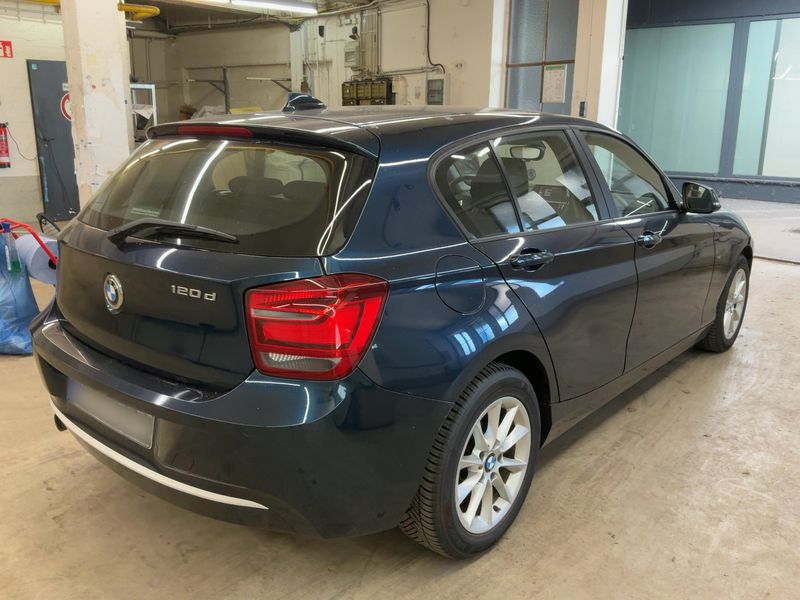 BMW 1er 120d 2012 – снимка 8