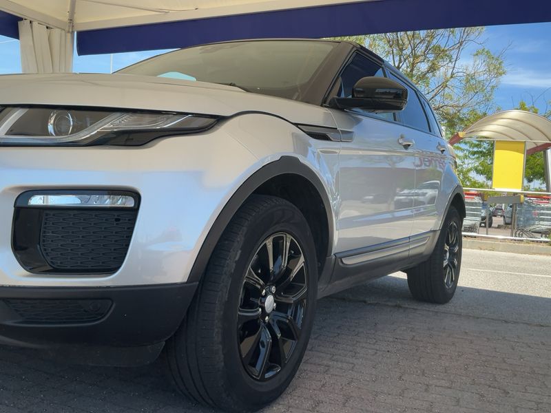 Land Rover Evoque 2.0 Sd4 SE 2018 – снимка 2