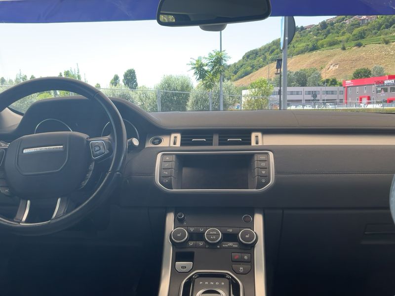 Land Rover Evoque 2.0 Sd4 SE 2018 – снимка 17