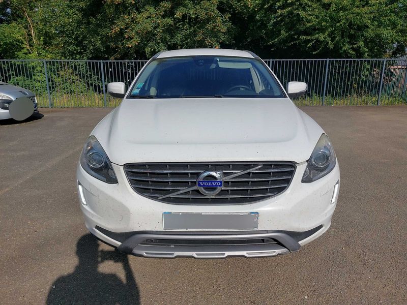 Volvo XC60 2.0 D3 Summum 2016 – снимка 7