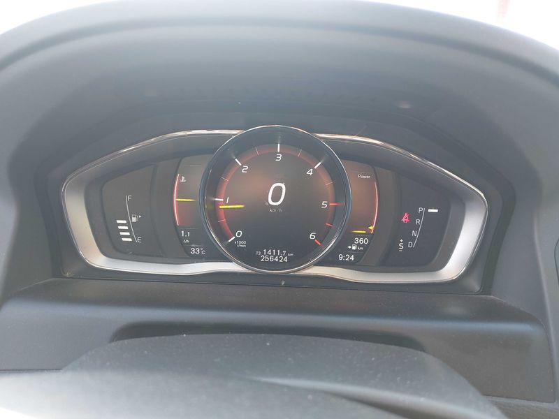 Volvo XC60 2.0 D3 Summum 2016 – снимка 12