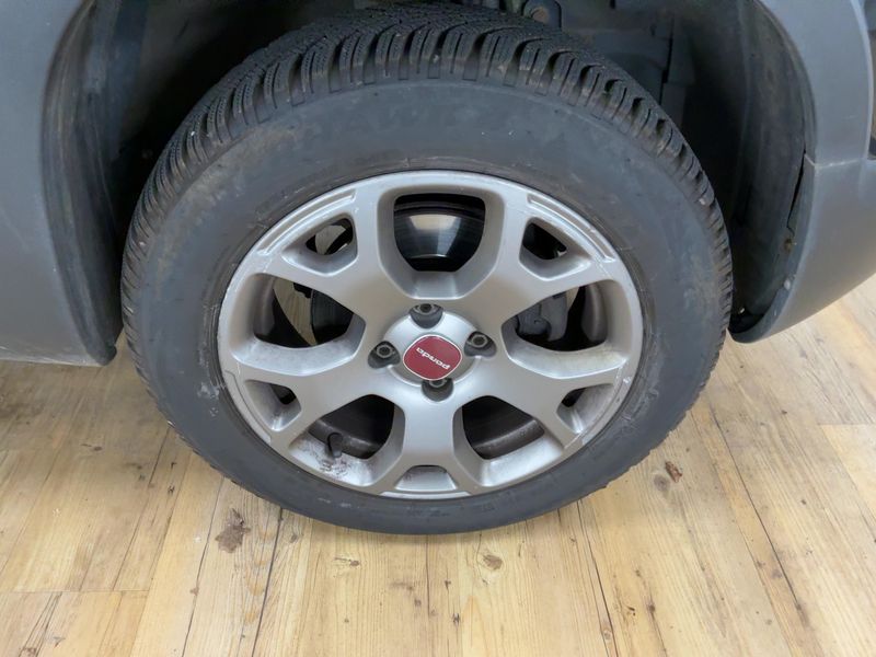 Fiat Panda 0.9 Cross 4x4 2019 – снимка 11