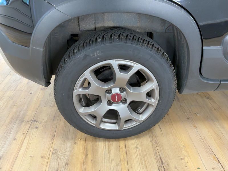 Fiat Panda 0.9 Cross 4x4 2019 – снимка 9