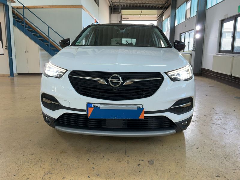 Opel Grandland X 1.6 Turbo Ultimate 2019 – снимка 14